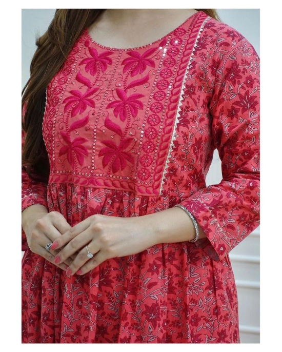 Introducing the latest addition to our fashion collection the fully stylish 2 piece set  made from high-quality reyon 140 gram, top with   embroidery work (Copy)-L