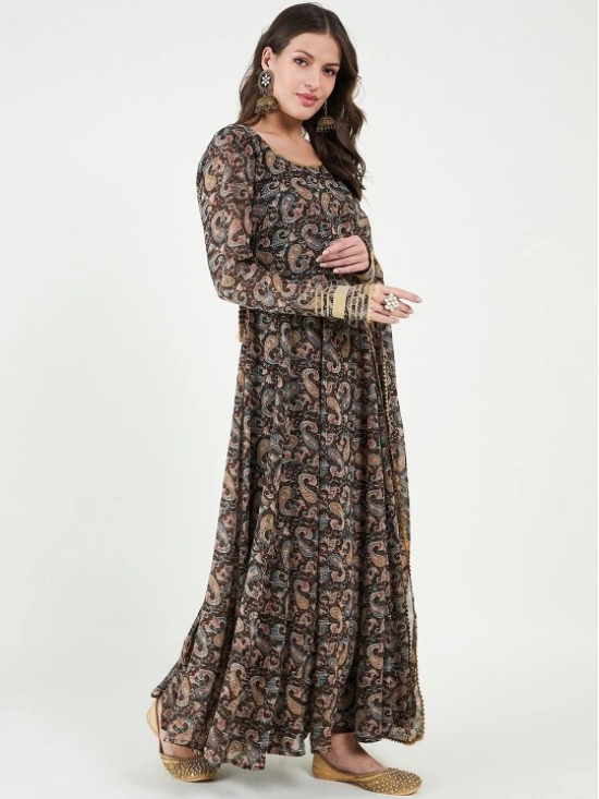 Paisley Printed Gotta Patti Anarkali Kurta with Dupatta