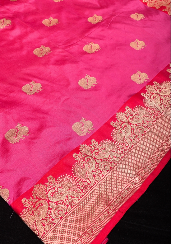 Peacock Butta Shikaargah Banarasi  Saree in Pink Dual Tone and Red | Silk Mark Certified