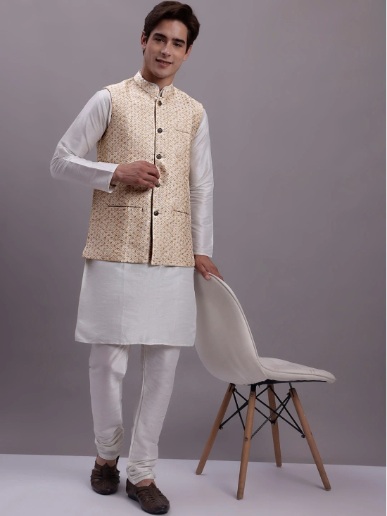 Mens Cream Woven Design Nehru Jacket With Solid Kurta Pyjama.-L / Cream