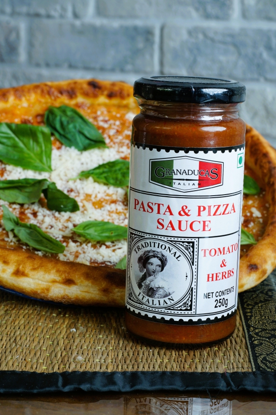 PASTA & PIZZA SAUCE 250g-GLAAS