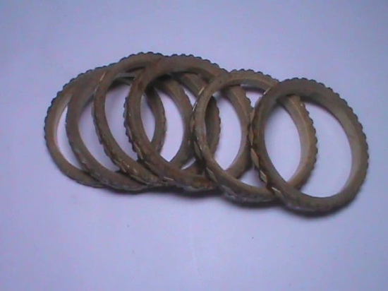 Wooden Bangle Set with Intricate Diamond Pattern