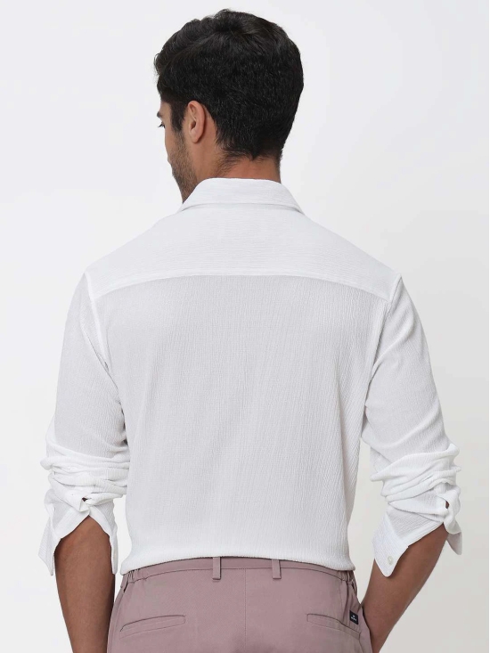 White Textured Plain Slim Fit Casual Shirt