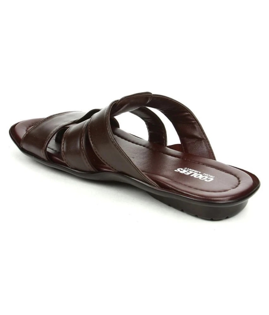 Coolers By Liberty Brown Flip Flops - None