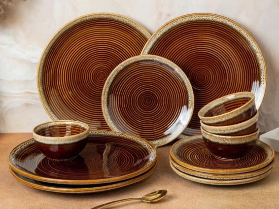 Handcrafted Stoneware Reactive Glaze Ceramic Dinner Set, 12 Pieces Serving for 4, Microwave and Dishwasher Safe, Bone-ash Free, Crockery Set for Dining and Gifting, Peanut Brown