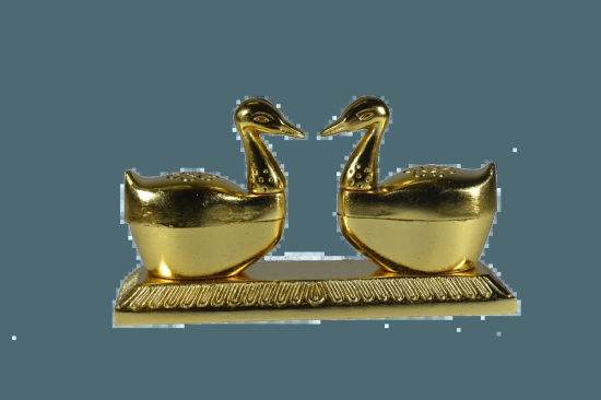 Duck Kumkum Box-With Out Base (H:2 x B:1.25 inches) / Gold