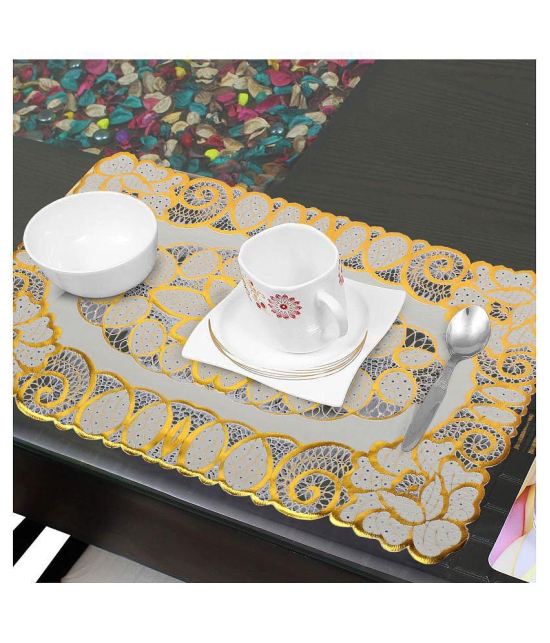 HOMETALES - Gold Printed PVC 6 Seater Table Mats ( Pack of 6 ) - Gold