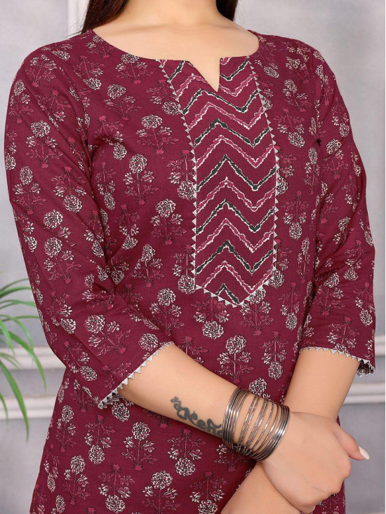 Rangita Women Cotton Maroon Floral Printed Calf Length Straight Kurti With Pants - None