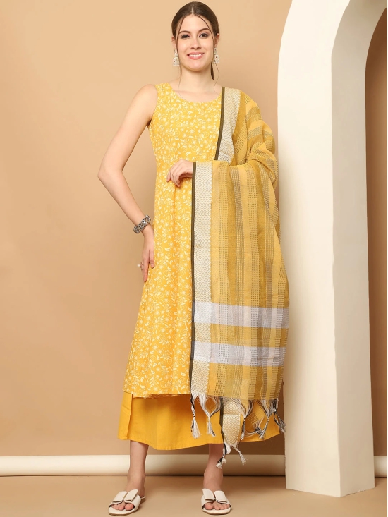 Printed yellow flared kurta pallazos dupatta set-M / Yellow