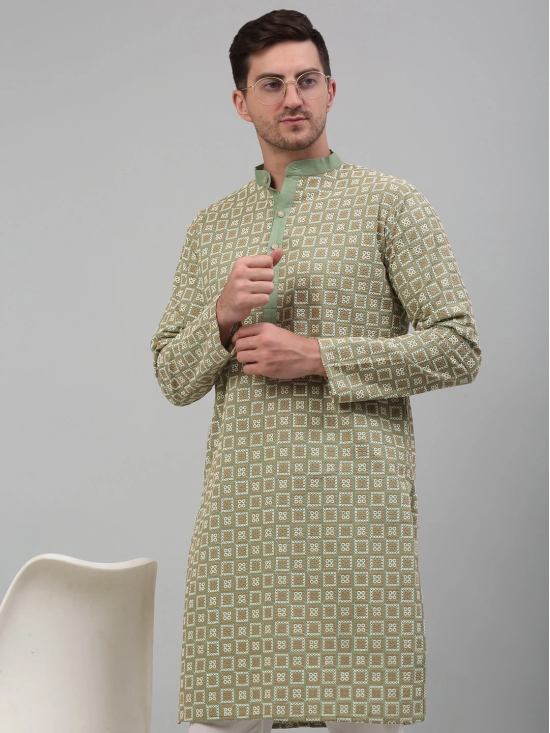 Men's Green Embroidered Kurta with Pyjama.-S / Green