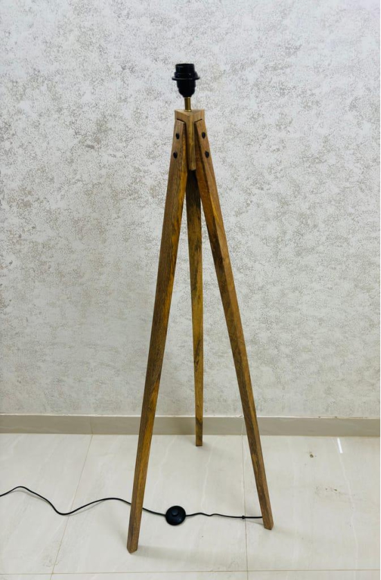 Wooden Floor Lamp, 3-Leg Lamp