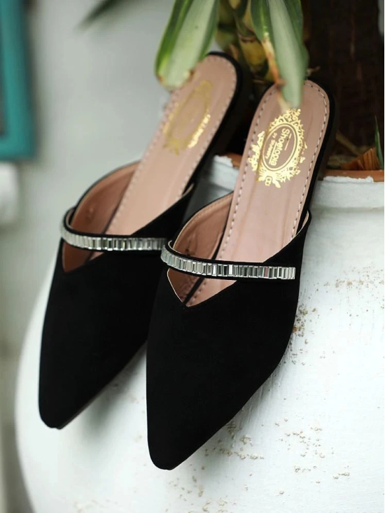 Shoetopia Black Womens Flats - None