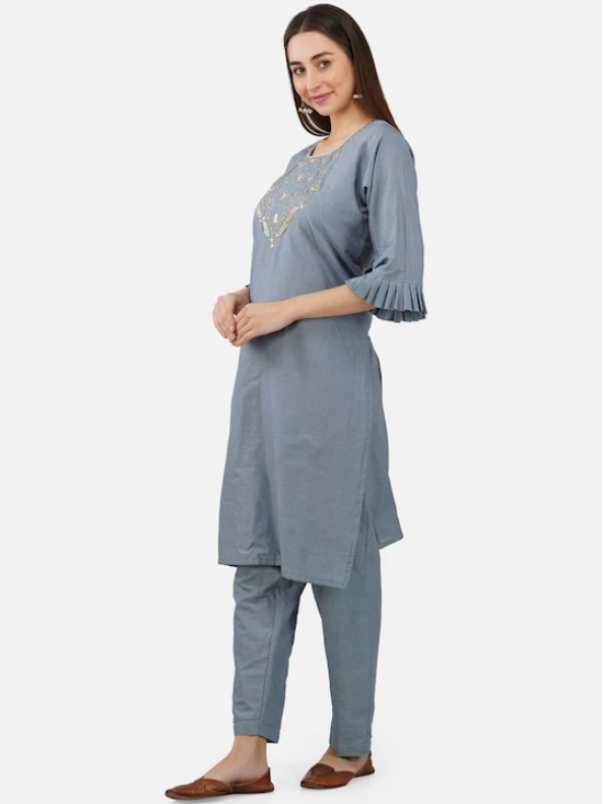 Yoke Design Pure Cotton Kurta with Trousers & With Dupatta