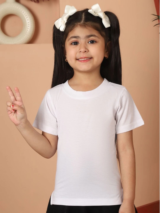 MINI & MING Girls Solid Round Neck Pure Cotton T-shirt