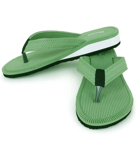 Phonolite Green Womens Slipper - None