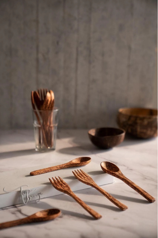 Coconut Wood Spoon & Fork (2 Spoon + 2 Fork)-Brown