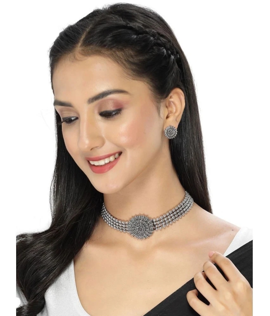 Sukkhi Silver Alloy Necklace Set ( Pack of 1 ) - Silver