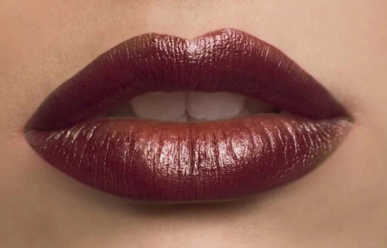 Cameleon Lipstick 555_122 Paris Color Stay Maroon