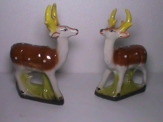 Peengan Vintage Pair of Ceramic Deer Figurines