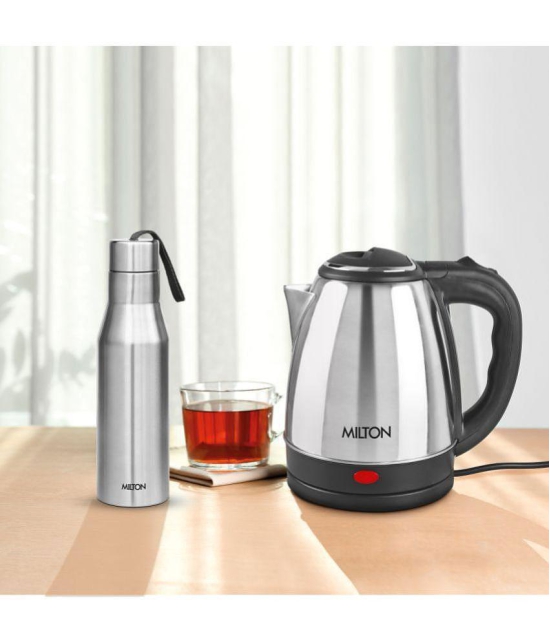 Milton Combo Set Go Electro Stainless Steel Kettle, 1.2 Litres, Silver and Super 750 Stainless Steel Water Bottle, 650 ml, Silver | Office | Home | Kitchen | Travel Water Bottle