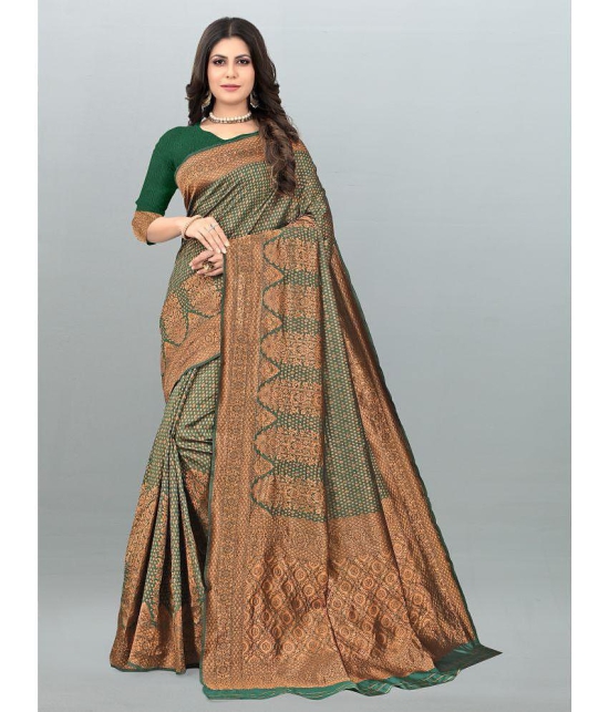 Om Shantam Sarees - Green Banarasi Silk Saree With Blouse Piece ( Pack of 1 ) - Green