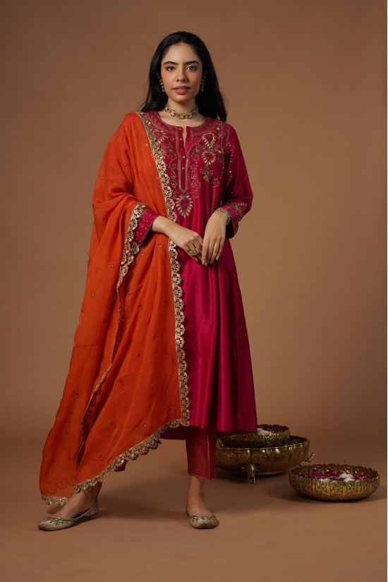 Magenta Brocade Patch Embroidered Kalidaar Kurta Set-S