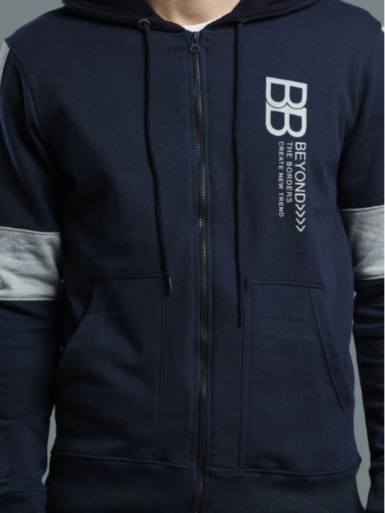 Beyond Navy Sweatshirt-S / Navy