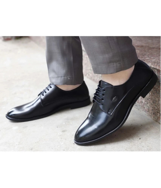 Aadi Black Mens Derby Formal Shoes - None