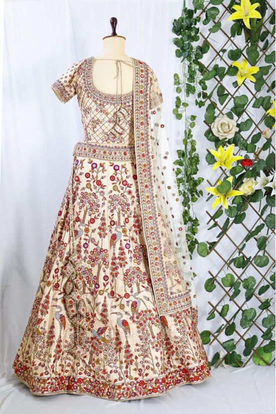 Kkashi Beige Lehenga