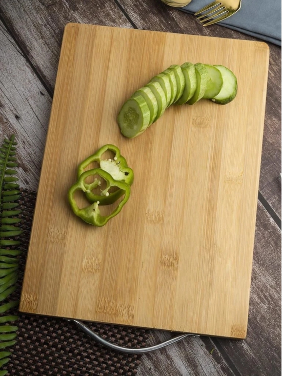 Chopping Board, with Metal Handle, Wooden Finish, Natural Wood Colour, Bamboo