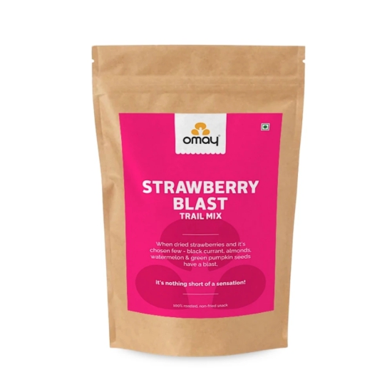 Omay Foods Strawberry Blast, 400 gm Pouch - Trail Mix