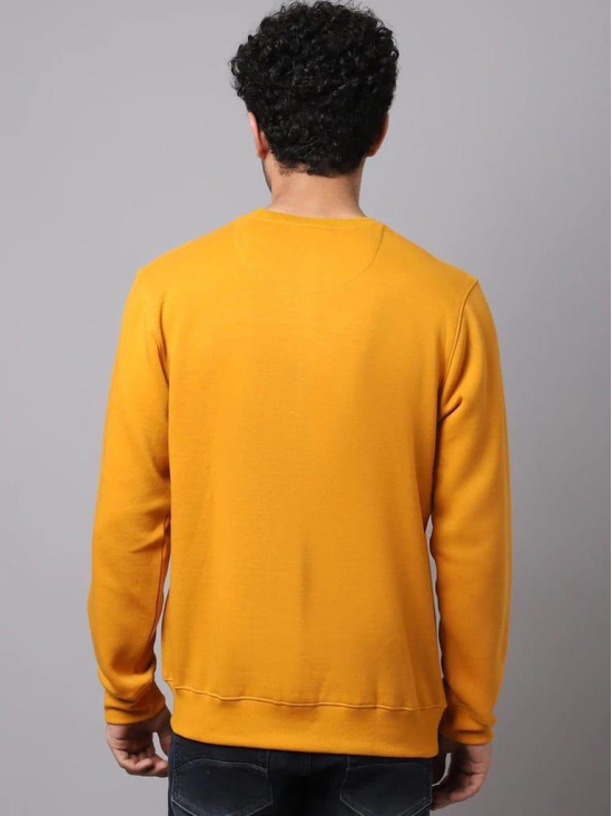 Rodamo Men Mustard Printed Sweatshirt