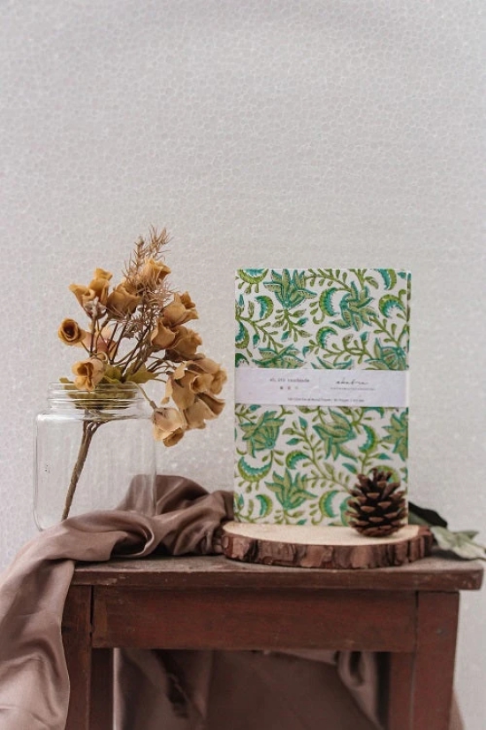 Ekatra Self care Hamper green floral