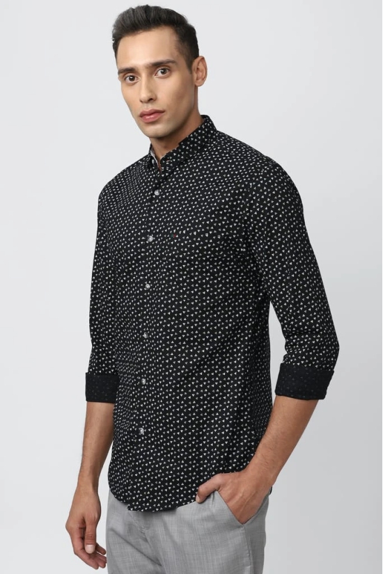 Men Black Super Slim Fit Print Full Sleeves Casual Shirt