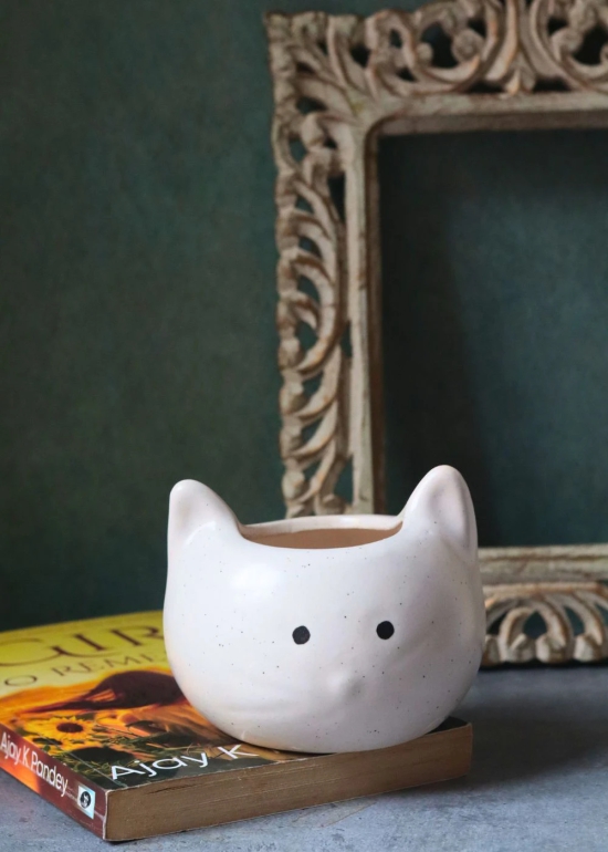 Kitty Planter