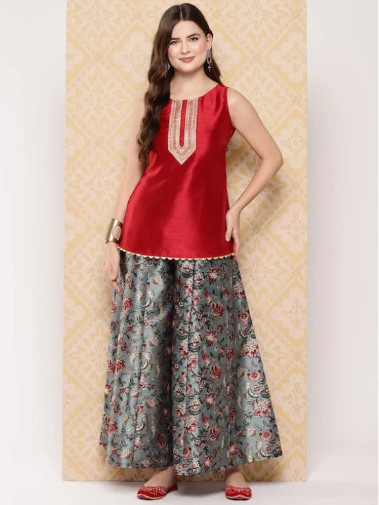 Women Printed Ethnic Top with Palazzos