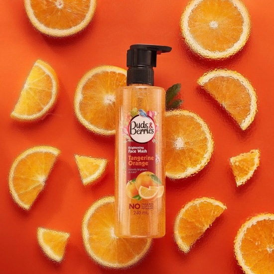 Buds&Berries Tangerine Orange Brightening Face Wash- 240 ml