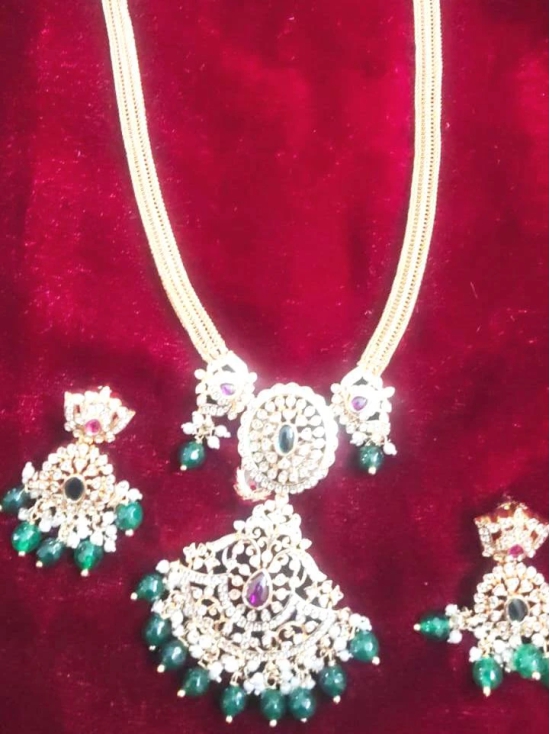 Bridal Gold Plated Kundan Necklace Set with Earrings