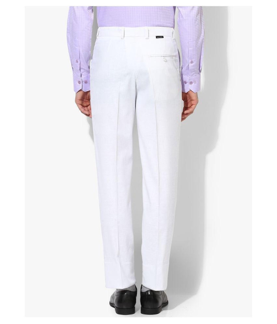 Hangup White Regular -Fit Trousers - None