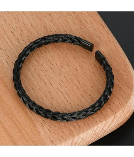 FASHION FRILL Black Bracelet ( Pack of 1 ) - None