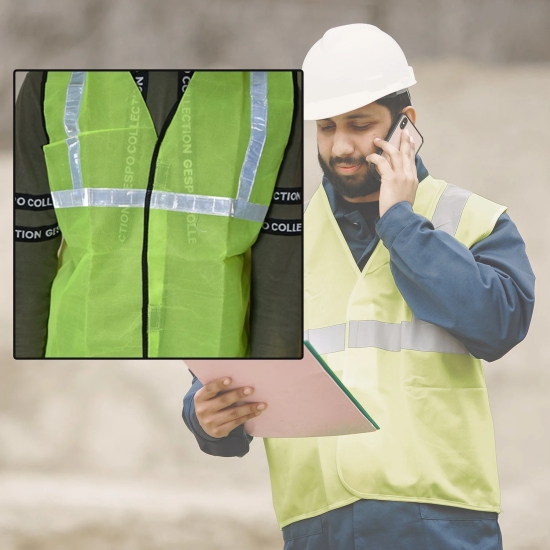 7437 Green Safety Jacket For Having protection against accidents usually in construction area's.