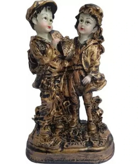 VARKAUS Couple & Human Figurine 9 cm - Pack of 1