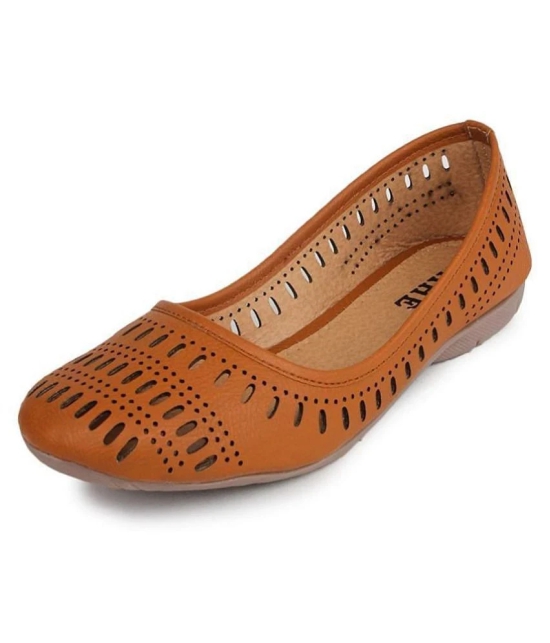 Raj Tan Ethnic Footwear - None