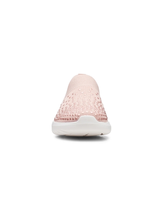 CLARKS PEACH WOMEN NOVA GROVE SLIP ON SNEAKERS