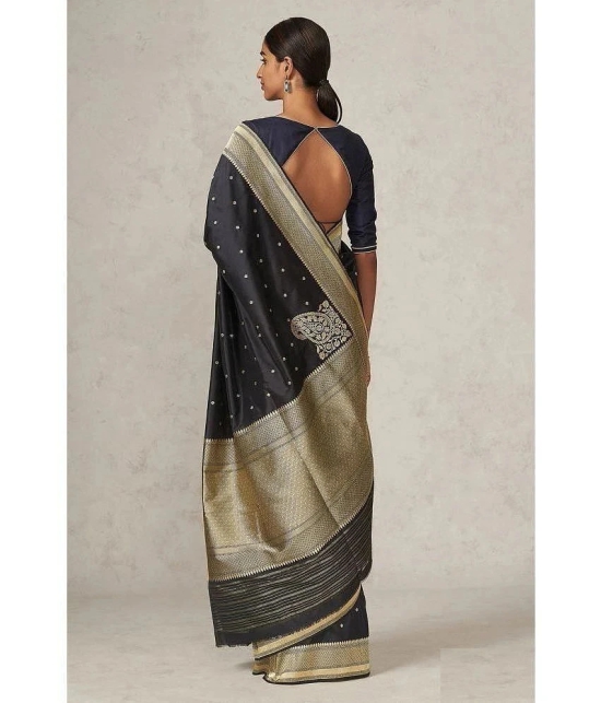 Apnisha Silk Embellished Saree With Blouse Piece - Black ( Pack of 1 ) - Black