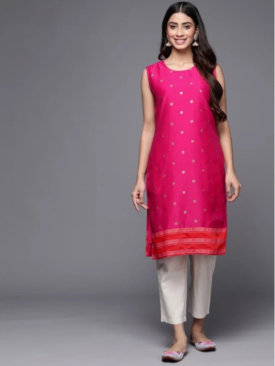 Women Pink Geometric Printed Kurta