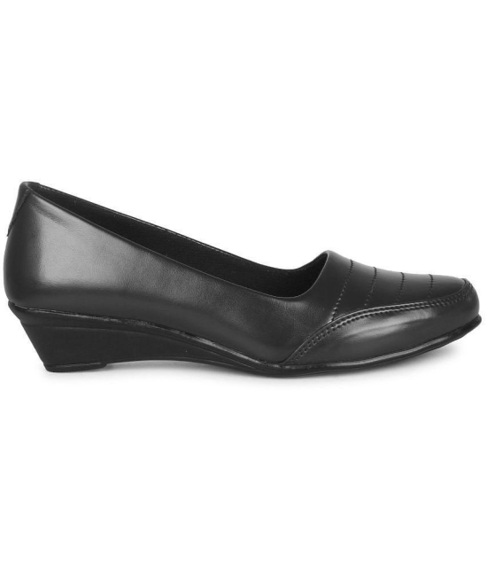 Saheb - Black Womens Formal Ballerinas - None