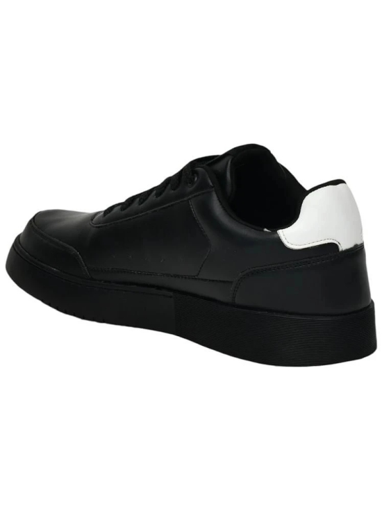 Impakto Black Mens Sneakers - None