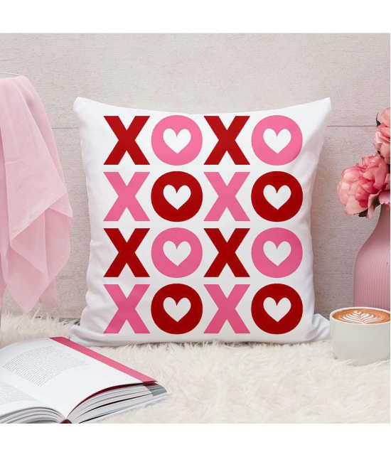 HOMETALES - Multicolor Polyester Gifting Printed Cushion