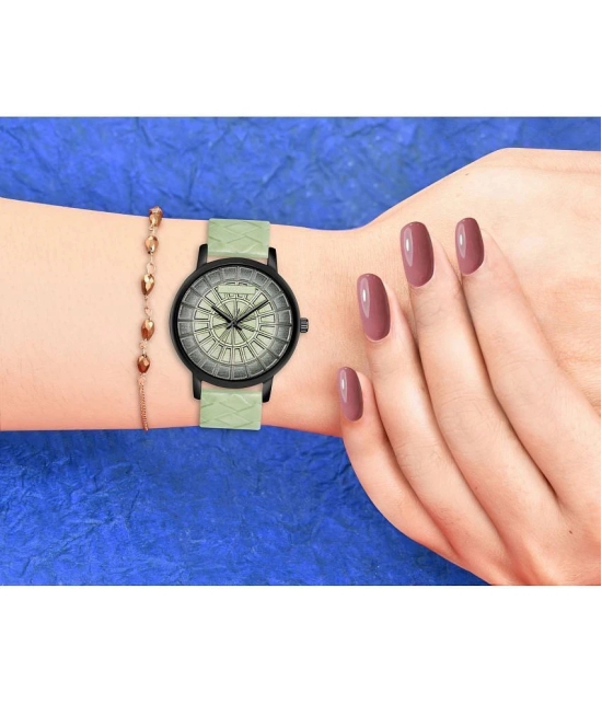 Newman Green Leather Analog Womens Watch